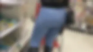 Caught another oblivious girl