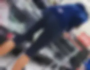 Milf shopping with a nice ass in leggings and slight vpl