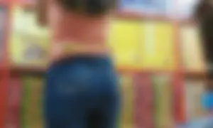 Nice tight teen ass in tight jeans