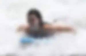 Kendall Jenner paparazzi pictures in bikinis