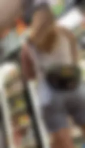 Hottie in liquor store