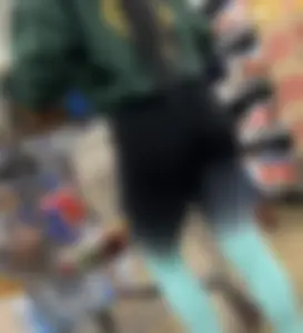 Petite Babe In Leggings
