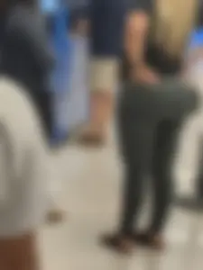 Thick Eastern European PAWG Shopping (OC)