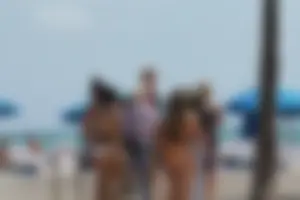 Deerfield Beach girls in bikinis