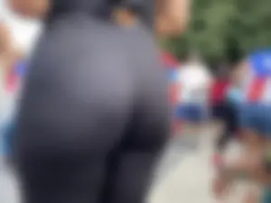 Sexy Mature Fit Thick Latin MILF Round Pear Bubble Butt