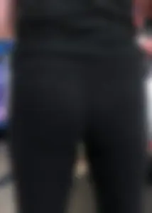 Visible thong with perfect light