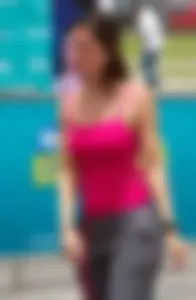 Milf in Sweatpants VPL Street Creepshots
