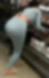 Tasty azn ass in leggings with VTL