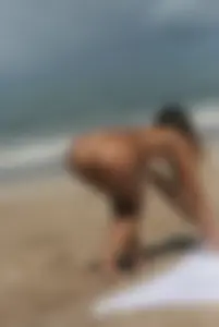Candid babes in bikinis