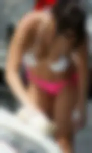 Sexy bikini car wash girls
