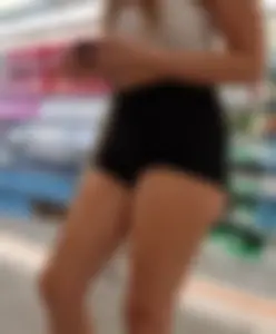 Cute Babe With Short Shorts
