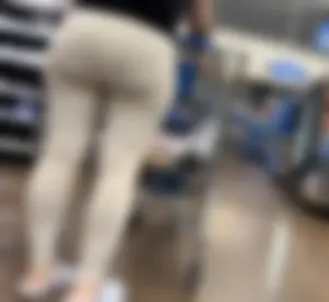 (2nd Post)Big Ass Latina Thot in Leggings