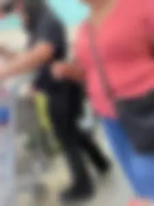 FATTEST ASS IN FLARES