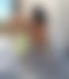 Cheeky Latina in bikini