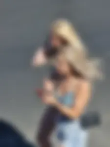 Two fit blondes