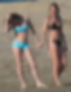 Bikini girls