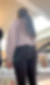 Shapely Booty Wavy Brunette in Black Leggings (OC)