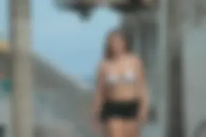 Deerfield Beach girls in bikinis