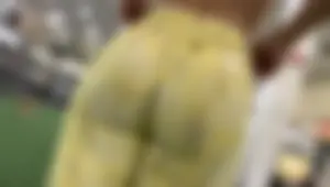 TINY PETITE TEEN YELLOW LEGGINGS   GOD TIER  ️
