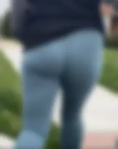 VTL curvy ass in teal leggings (Part 2)