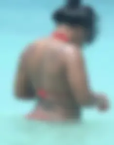 Bikini girls