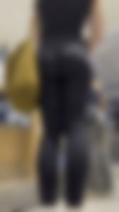 Girl In Black Leggings Has A Nice Little Bubble