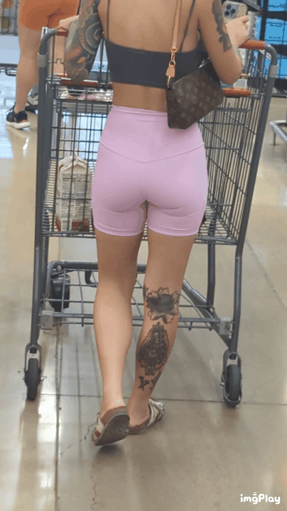 Tatted asian chick w/VTL in pink shorts