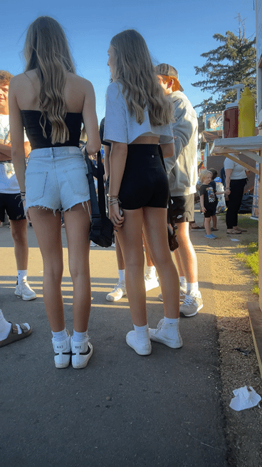 candid blonde teen short