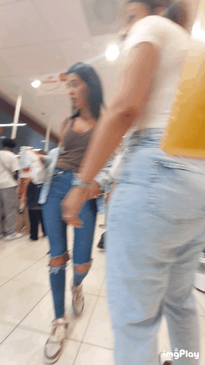Tall Arabic Duo in Jeans