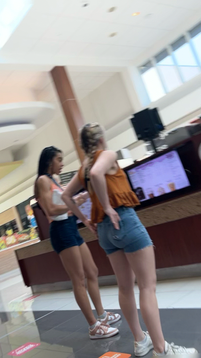 Two blonde pawgs (oc)