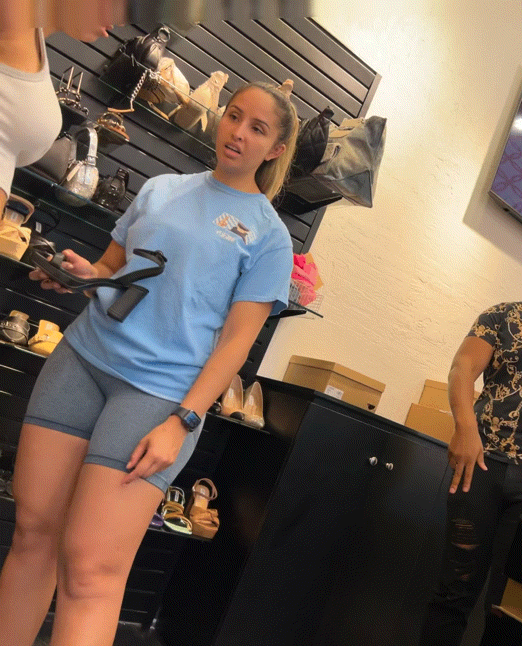 Another big booty Latina (oc)