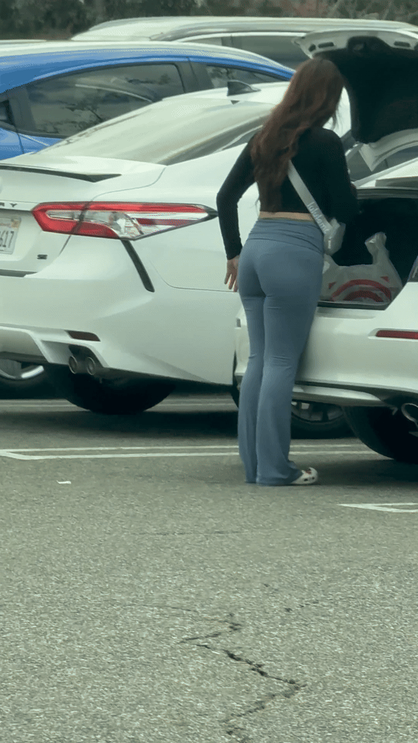 LATINA VPL THICK ASS FUN SIZE (OC)
