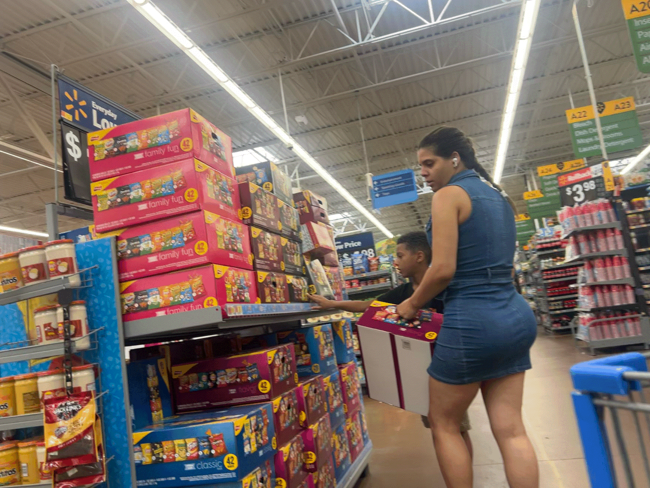 Big booty Latina in short blue dress (oc)