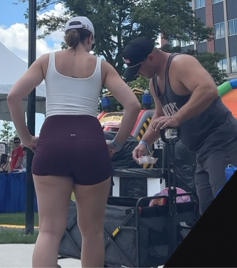 Very fit milf with a phat ass
