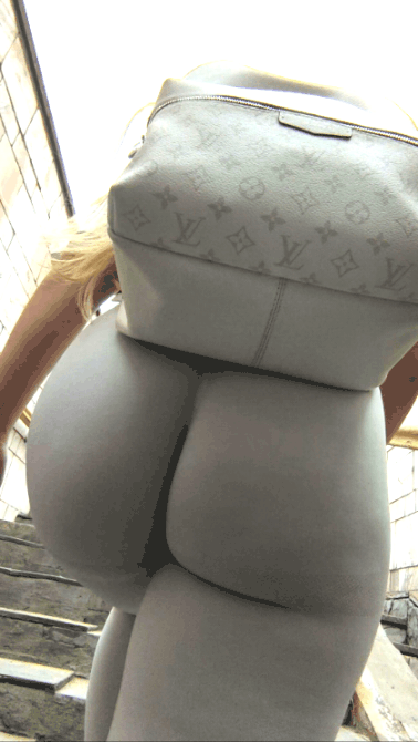 Pawg fat jiggly ass!