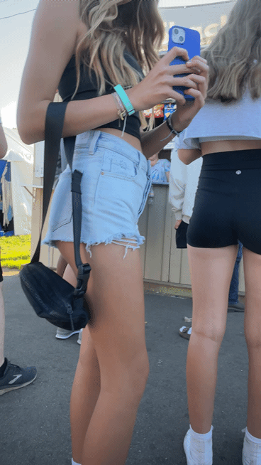 candid blonde teen short