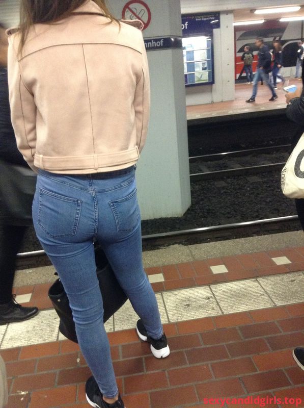 Sexycandidgirlstop Hot Candid Butt In Tight Blue Jeans Creepshot At The Subway Station Item 1