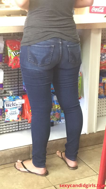 Sexycandidgirls Top Chubby Candid Ass In Tight Blue Jeans And Feet In Slippers At The Store