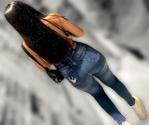 Real Latina Ass (only for hips lovers )