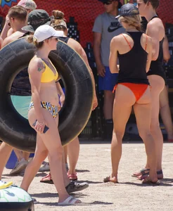 Salt River Tubing girls