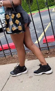 Phat ass booty on chocolate teen