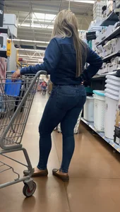 Big booty latina milfs and baddie in jeans | SexyCandidGirls.top