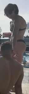 MILF booty at the pool