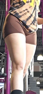 Ass in brown short
