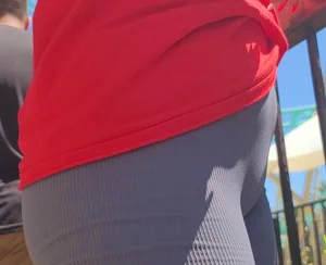 (OC) Mature Latina Showing Off THICK Mound
