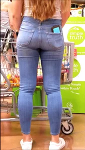 Strawberry Blonde tight jeans