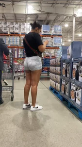 Latina booty sits nicely in shorts