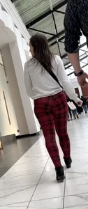 Sexy Milf in Xmas Checkered Leggings (oc)
