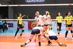 Thai candid volleyball girls