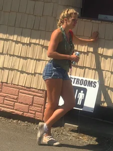Blonde Hottie in AE shorts